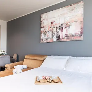 Free Parking In Luxury With View - Steps To Brignole Train Station Appartamento Genova